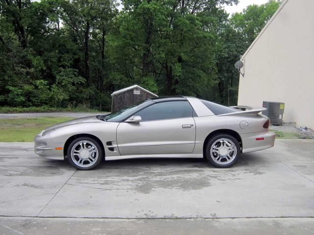 1999 Pontiac Firebird 4dr Sdn V6 CXL