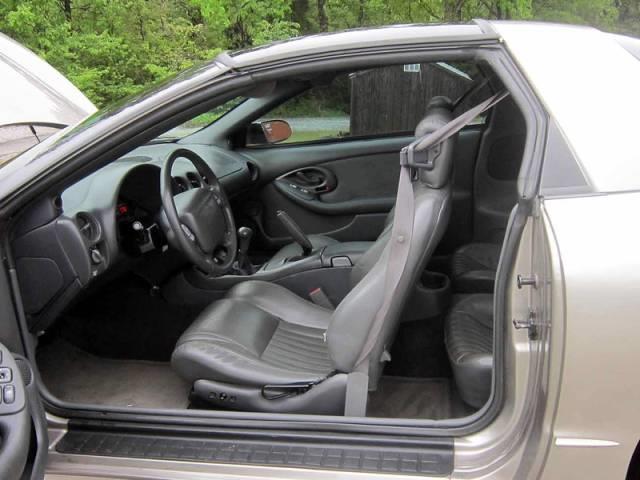 1999 Pontiac Firebird 4dr Sdn V6 CXL