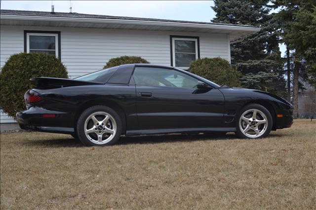 1999 Pontiac Firebird 4DR 2500 4WD BASE