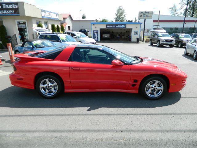 1999 Pontiac Firebird 2dr 3.8L Auto Track