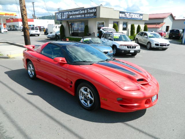 1999 Pontiac Firebird 2dr 3.8L Auto Track