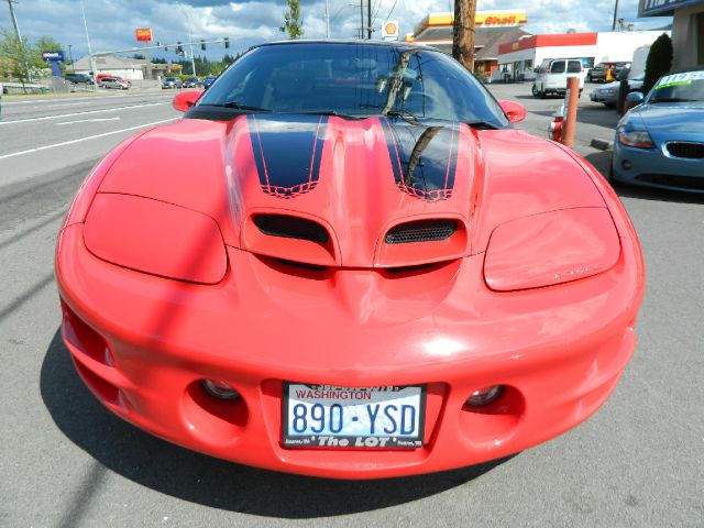 1999 Pontiac Firebird 2dr 3.8L Auto Track