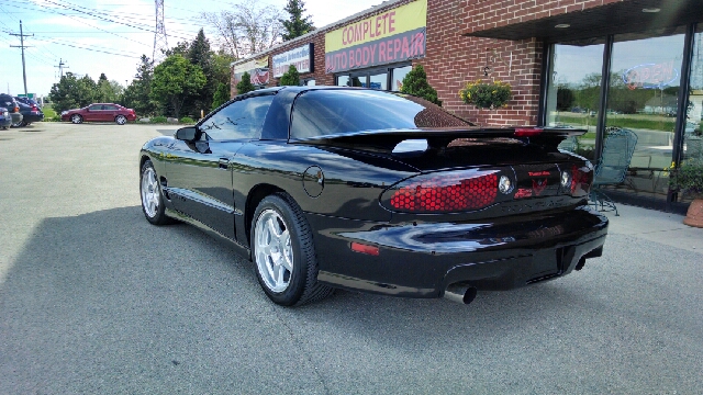 2000 Pontiac Firebird Crew Cab 156 Inch XLT 4WD 4x4 Truck