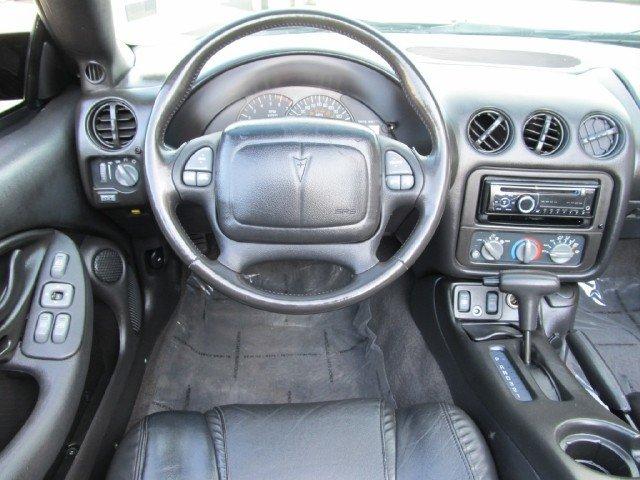 2000 Pontiac Firebird 4dr Sdn V6 CXL