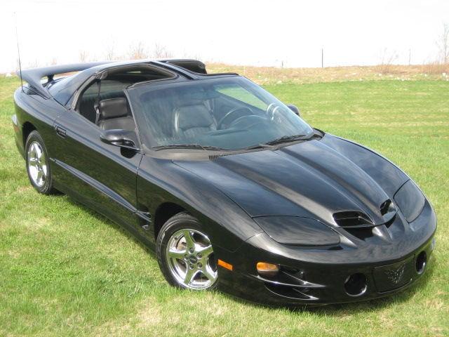2000 Pontiac Firebird 4dr Sdn V6 CXL