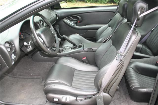 2000 Pontiac Firebird 4dr Sdn V6 CXL