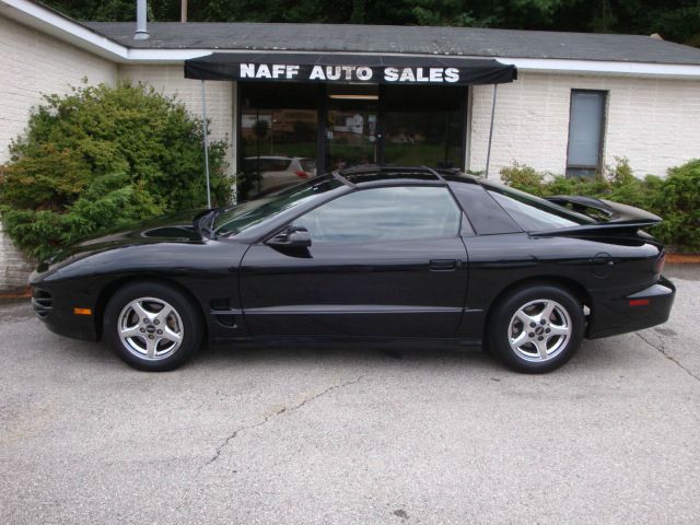 2002 Pontiac Firebird 2500 SLT 4X4 QUAD CAB