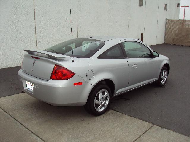 2008 Pontiac G5 Base