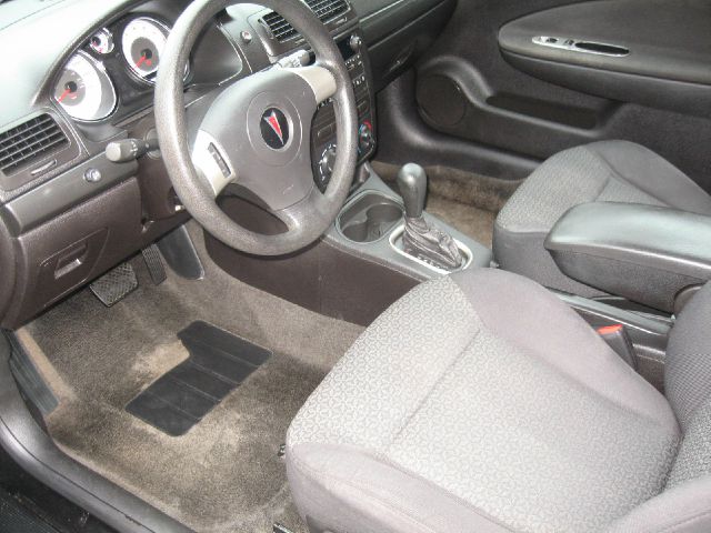 2009 Pontiac G5 Sportback LS