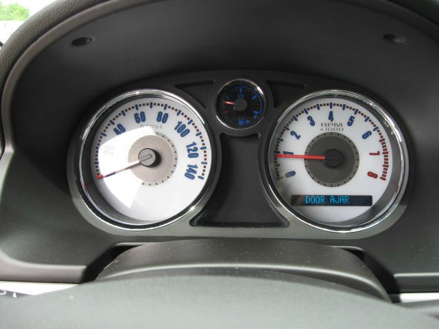 2009 Pontiac G5 XUV SLE 4WD