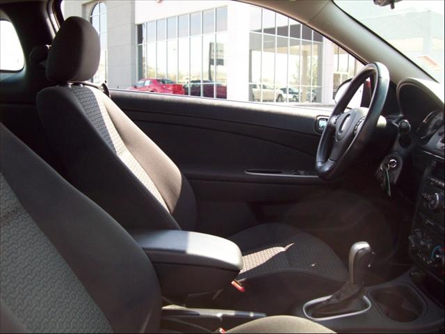 2009 Pontiac G5 Base