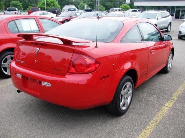 2009 Pontiac G5 GT Premium