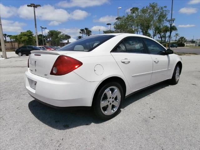 2005 Pontiac G6 LS Flex Fuel 4x4 This Is One Of Our Best Bargains