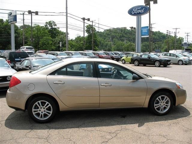 2005 Pontiac G6 Unknown