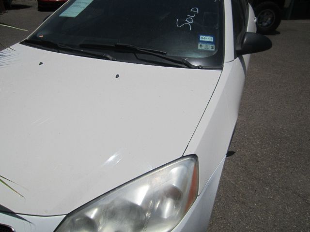 2006 Pontiac G6 4dr Quad Cab WB 4WD SLT