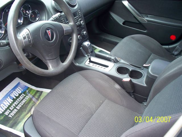 2006 Pontiac G6 Unknown