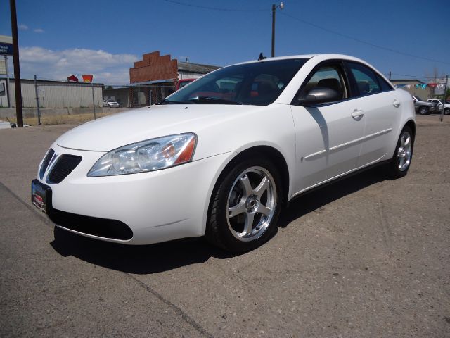2006 Pontiac G6 4dr Quad Cab WB 4WD SLT