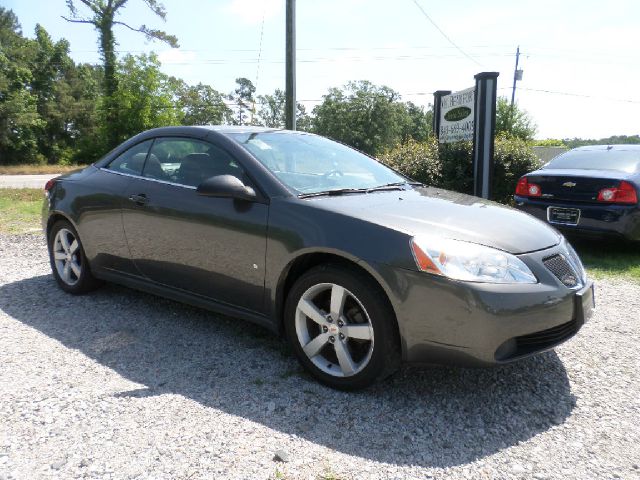 2007 Pontiac G6 Sport - LIKE NEW Loaded