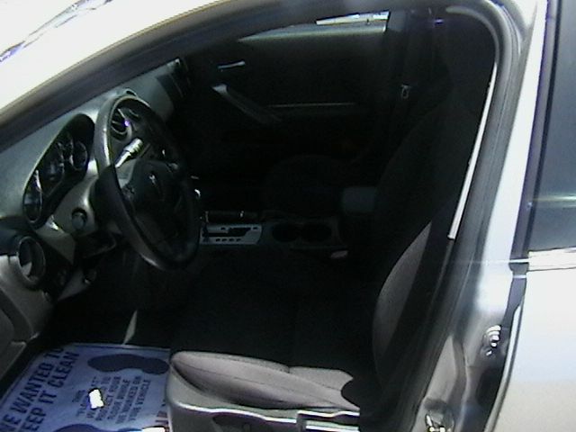 2007 Pontiac G6 XUV SLE 4WD