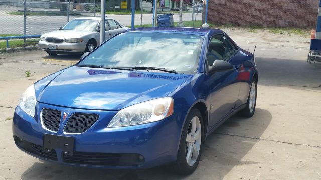2007 Pontiac G6 Sport - LIKE NEW Loaded