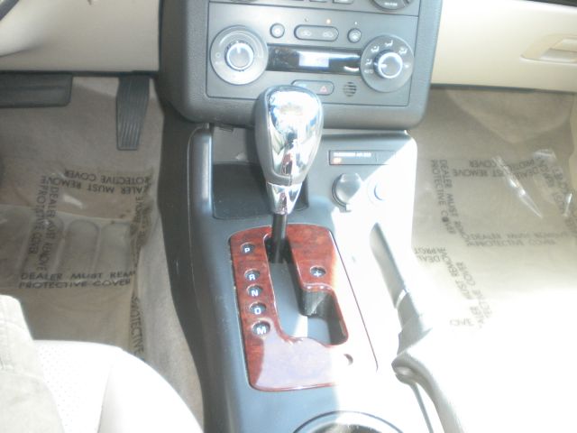 2007 Pontiac G6 4dr Quad Cab WB 4WD SLT