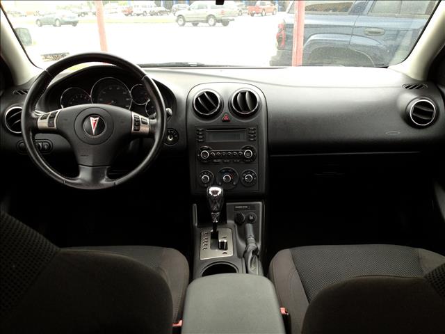 2007 Pontiac G6 XUV SLE 4WD