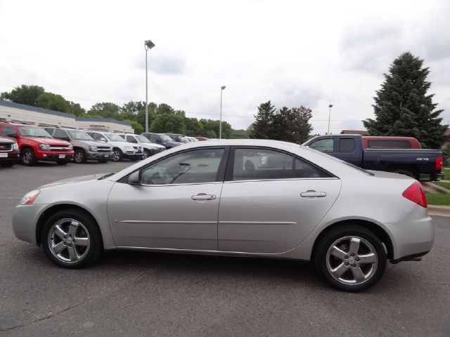 2007 Pontiac G6 XUV SLE 4WD
