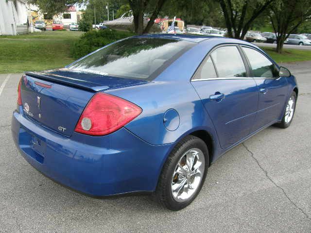2007 Pontiac G6 XUV SLE 4WD