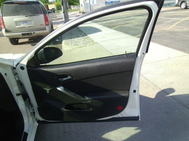 2007 Pontiac G6 Unknown