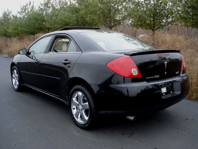 2007 Pontiac G6 XUV SLE 4WD
