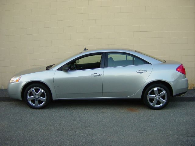 2008 Pontiac G6 XUV SLE 4WD