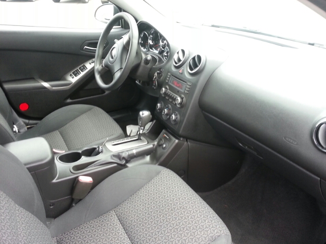 2008 Pontiac G6 4WD Supercrew Styleside 5-1/2 Ft Box XLT