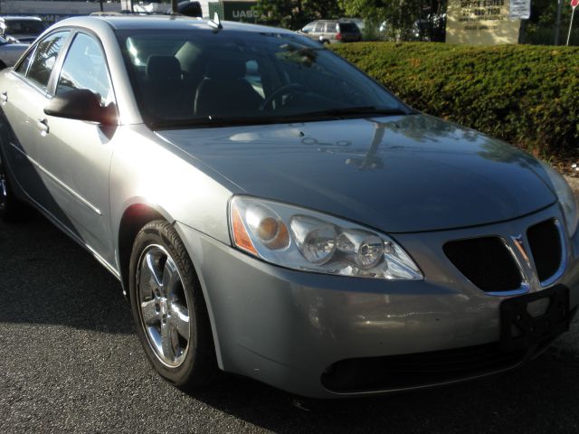 2008 Pontiac G6 XUV SLE 4WD