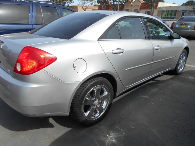 2008 Pontiac G6 LS Flex Fuel 4x4 This Is One Of Our Best Bargains