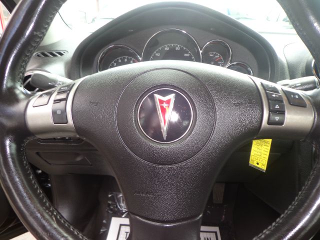 2008 Pontiac G6 XUV SLE 4WD