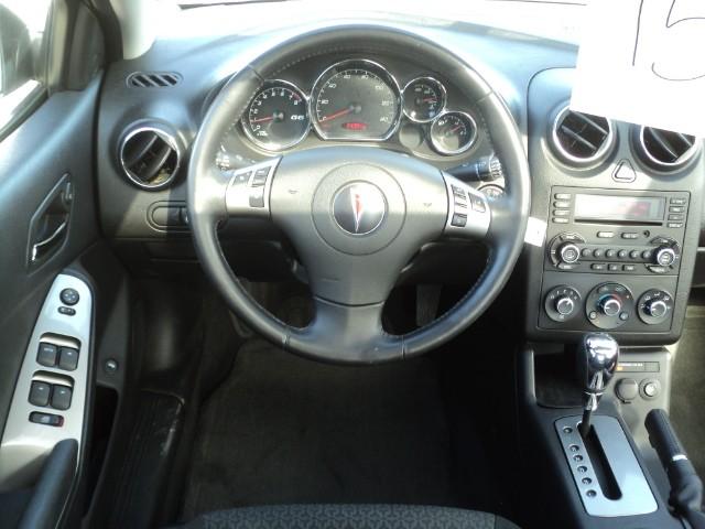 2008 Pontiac G6 4WD Supercrew Styleside 5-1/2 Ft Box XLT