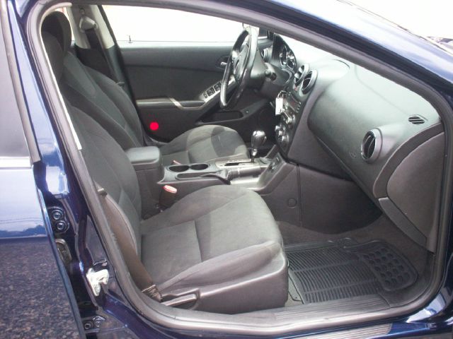 2008 Pontiac G6 XUV SLE 4WD