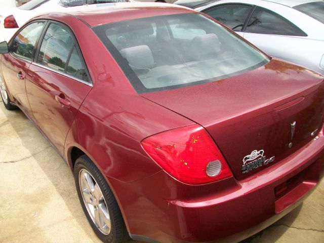 2008 Pontiac G6 XUV SLE 4WD