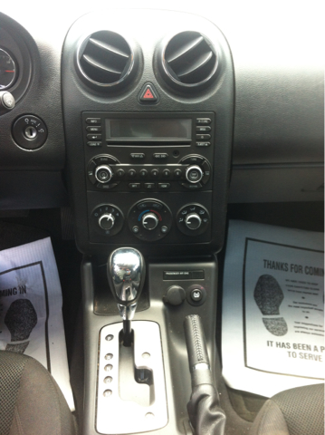 2008 Pontiac G6 XUV SLE 4WD