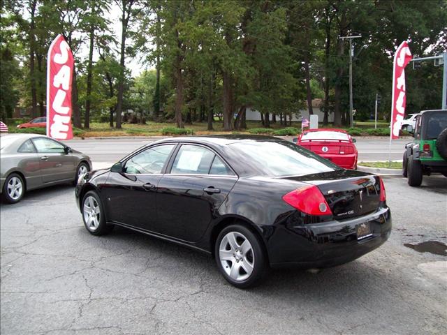2008 Pontiac G6 4WD Supercrew Styleside 5-1/2 Ft Box XLT