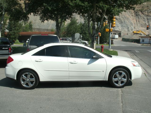 2008 Pontiac G6 XUV SLE 4WD