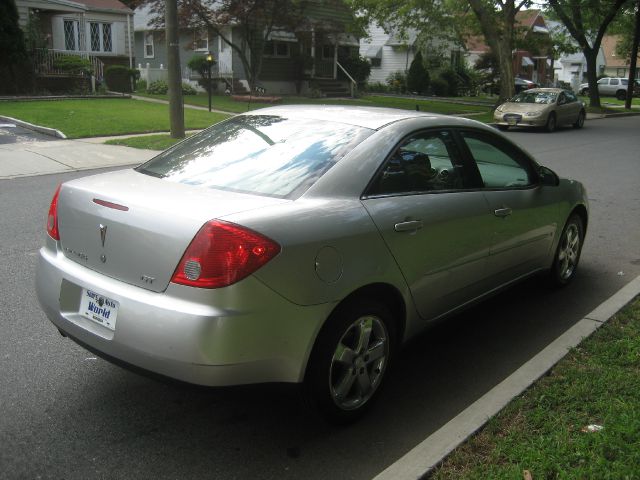 2008 Pontiac G6 XUV SLE 4WD