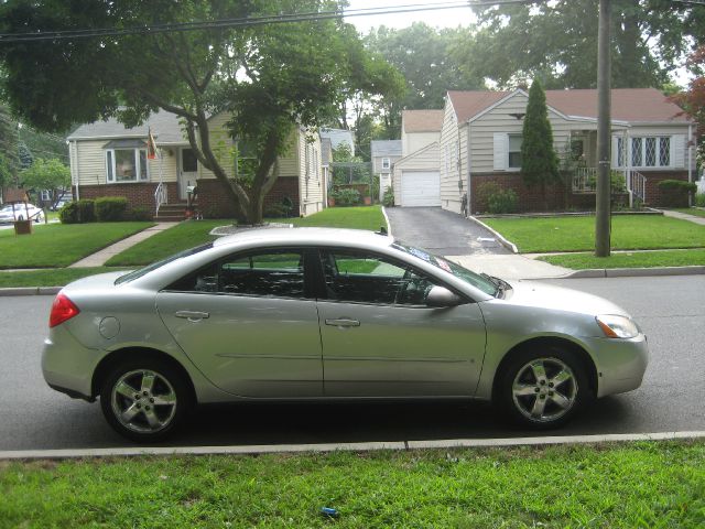 2008 Pontiac G6 XUV SLE 4WD