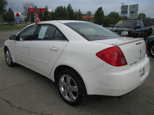 2008 Pontiac G6 LS Flex Fuel 4x4 This Is One Of Our Best Bargains