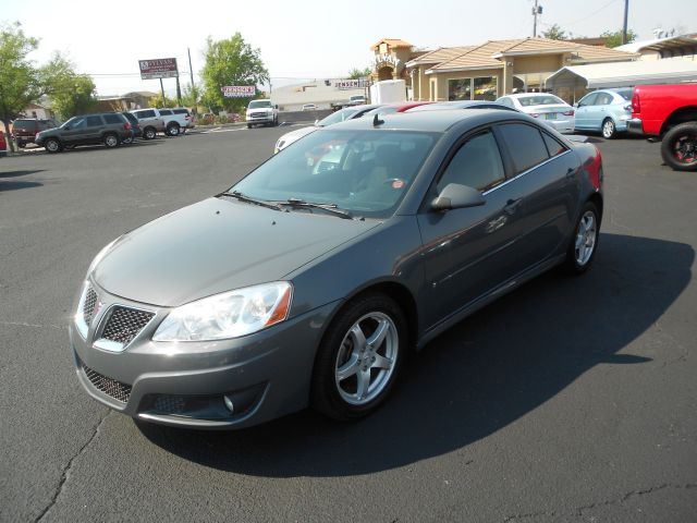 2009 Pontiac G6 XUV SLE 4WD