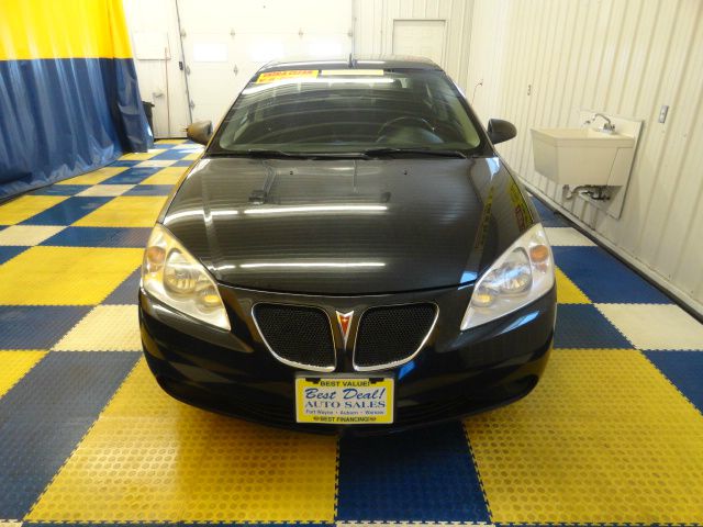2009 Pontiac G6 XUV SLE 4WD