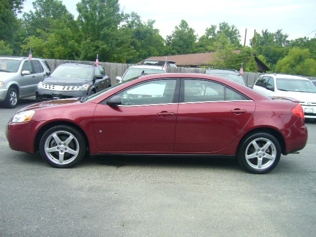 2009 Pontiac G6 XUV SLE 4WD
