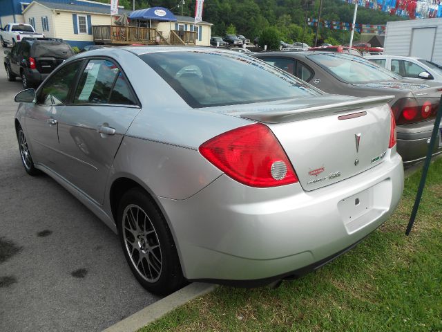 2010 Pontiac G6 Base