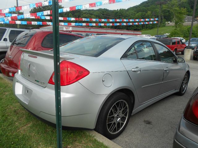 2010 Pontiac G6 Base