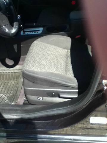 2010 Pontiac G6 Base